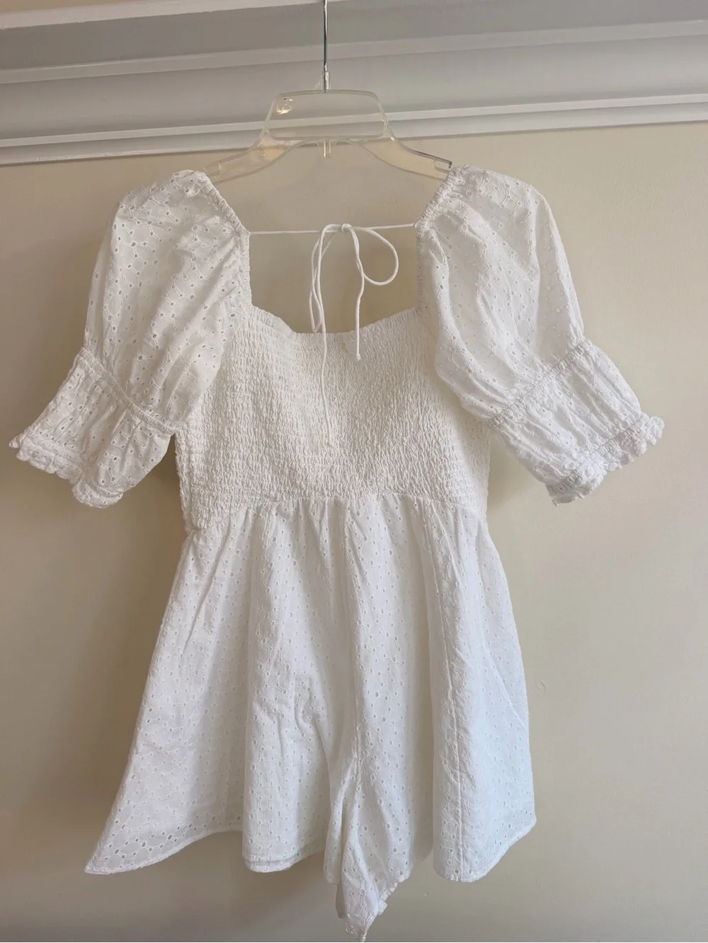 Urban Outfitters Kimchi Blue Ivy Eyelet Lace Romper - size M